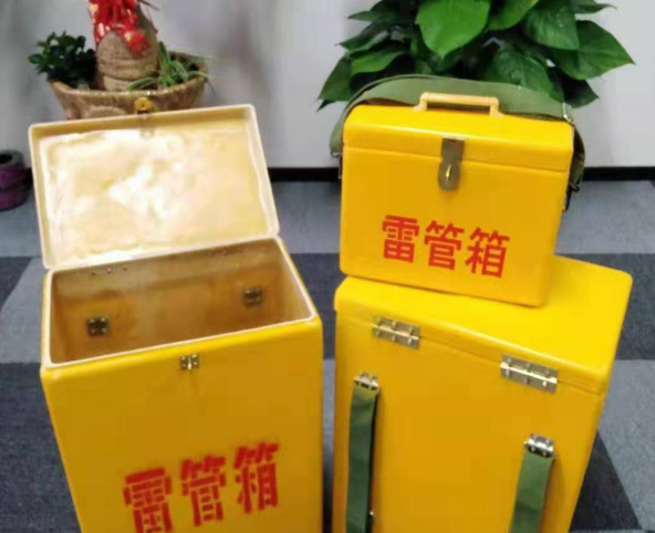 循化玻璃钢雷管箱有哪些特点
